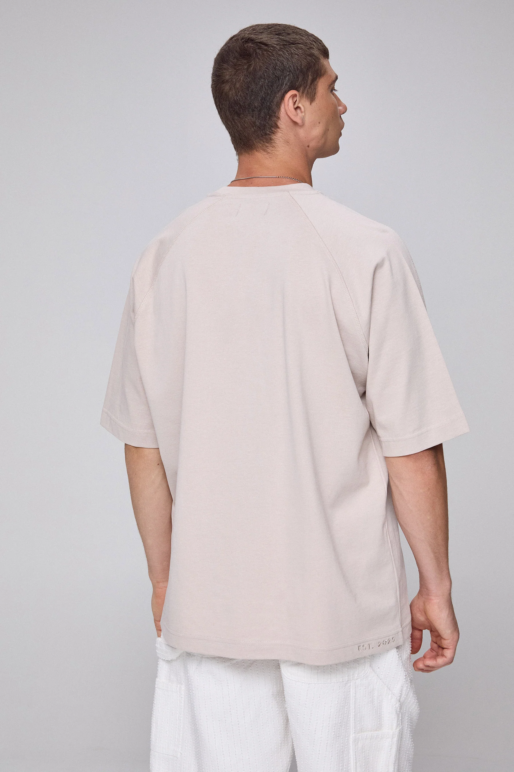 טישירט בוקס חתכים - Image 6